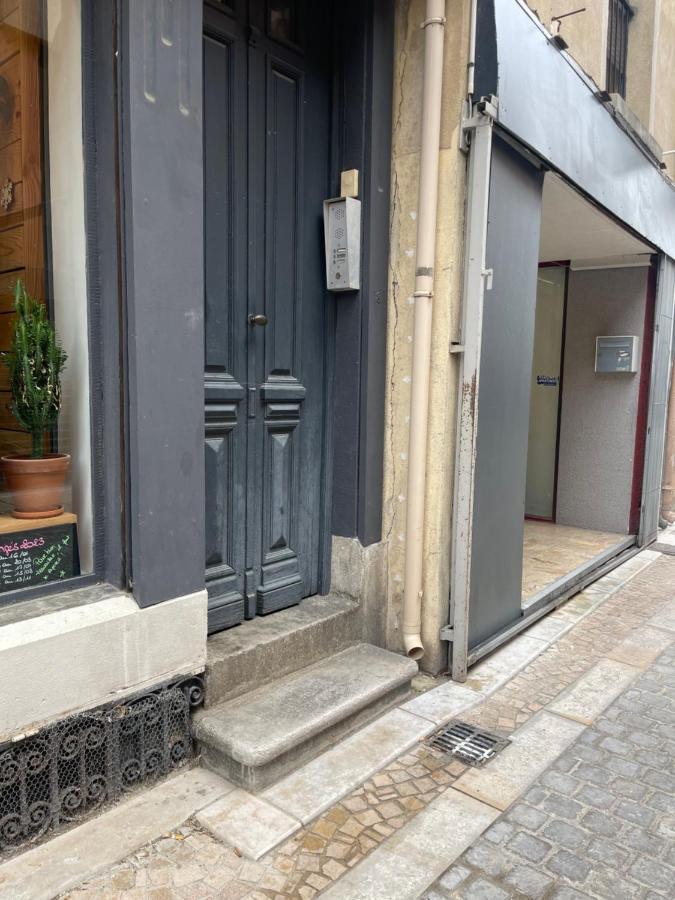 Appartement Climatise Centre-Ville De Narbonne Dans Comble 4 Couchages Kültér fotó